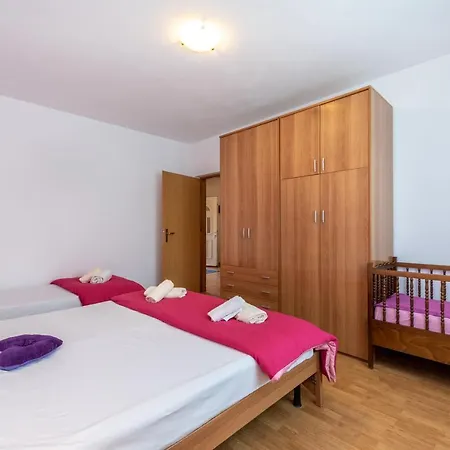 Viola By 22estates